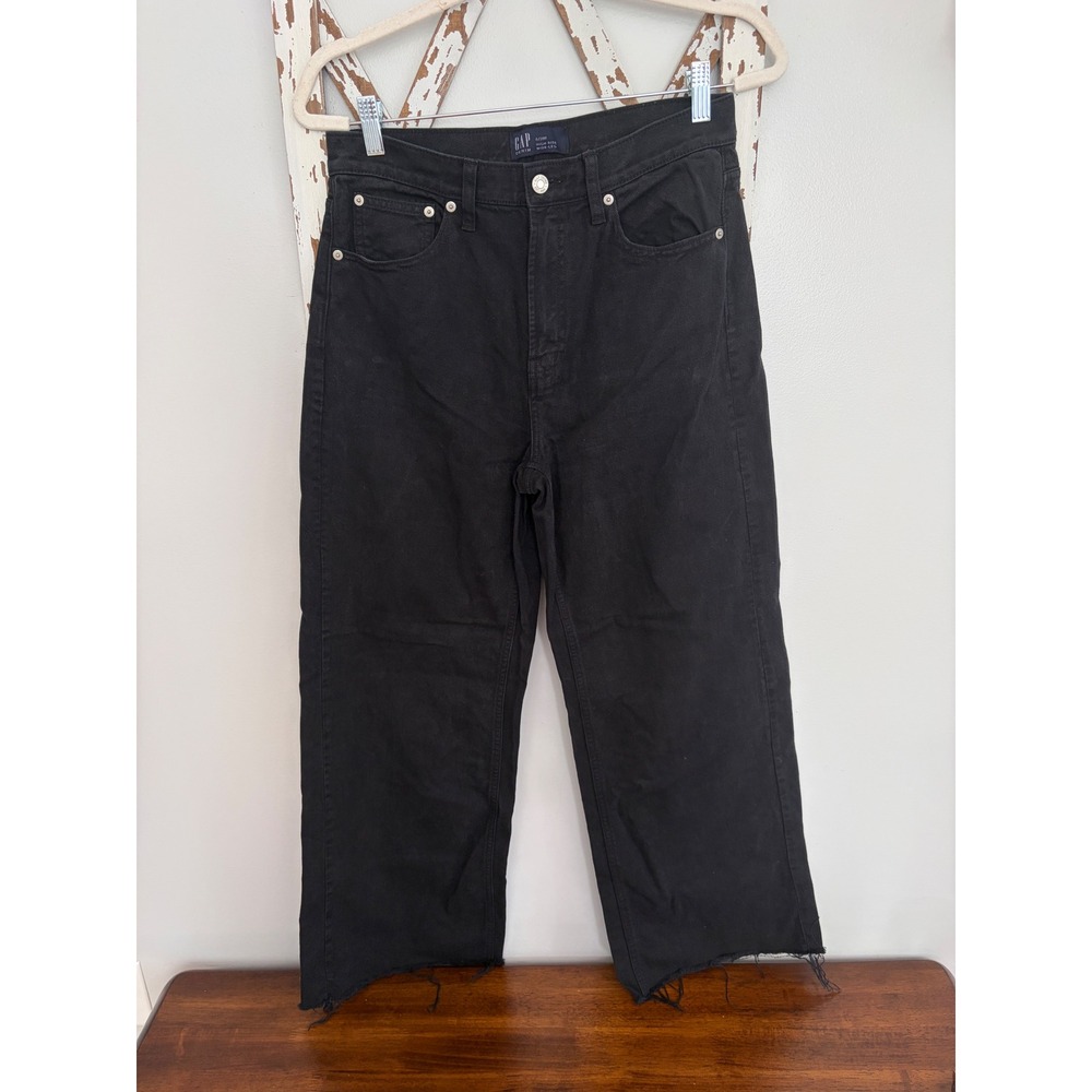 Gap High Rise Wide-Leg Black Wash Raw Hem Jeans Women's Size 6/28R